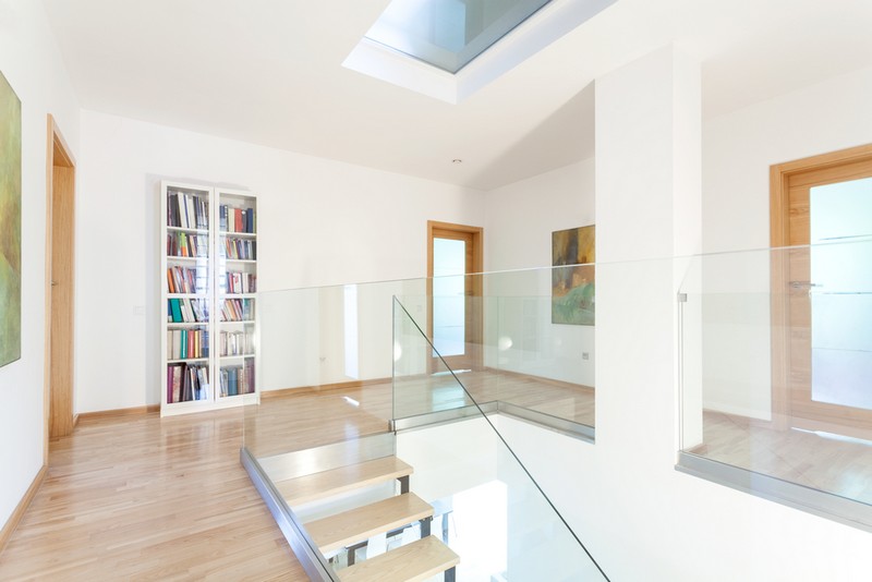 Glass-Railing-Lakewood-WA