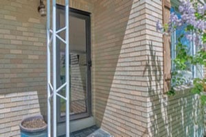 High Quality Redmond Screen Door in WA near 98052