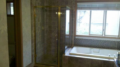 glass-shower-doors-olympia-wa